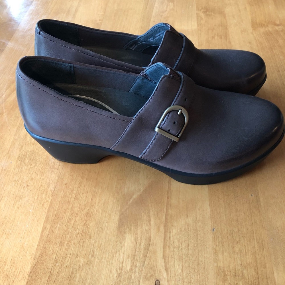 New Dansko Brown shoes size EU38/ US 7.5-8